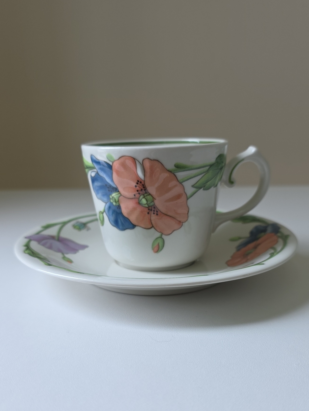 Villeroy & Boch Amapola Flat Cup and Saucer Set
